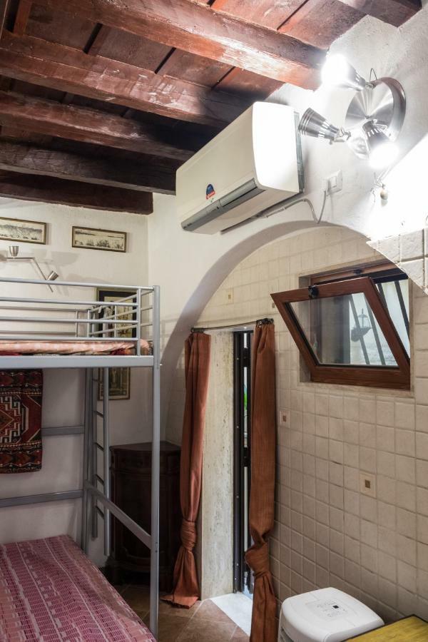 Nicolaiano House - Scardicchio Maisons 바리 객실 사진